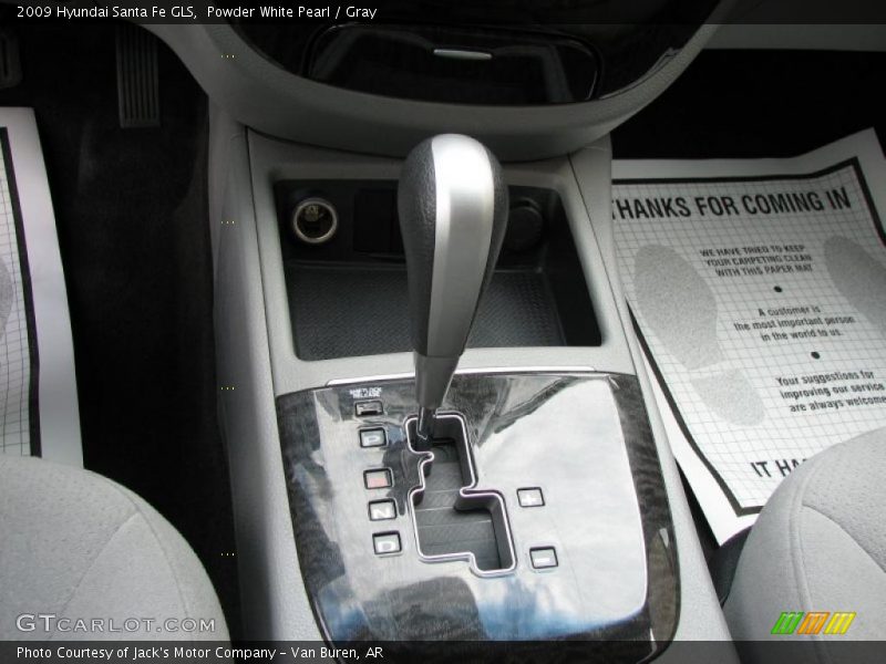 Powder White Pearl / Gray 2009 Hyundai Santa Fe GLS