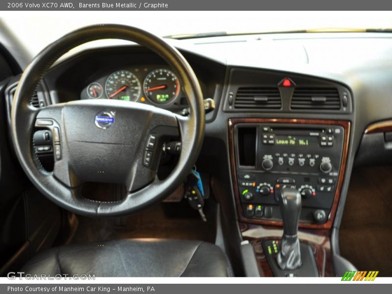 Barents Blue Metallic / Graphite 2006 Volvo XC70 AWD