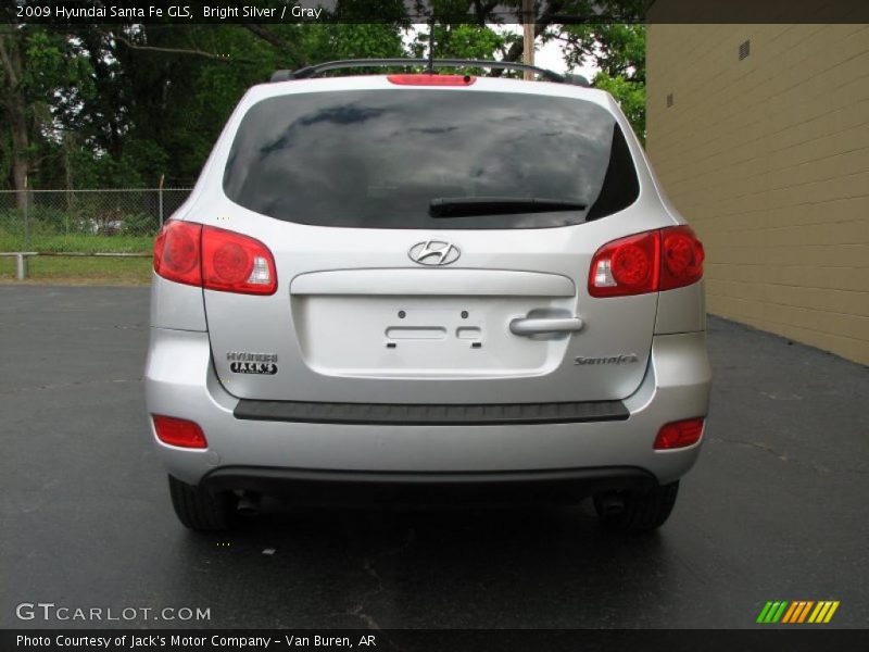 Bright Silver / Gray 2009 Hyundai Santa Fe GLS