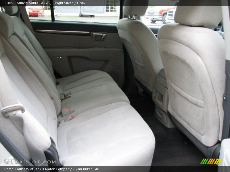 Bright Silver / Gray 2009 Hyundai Santa Fe GLS