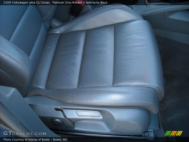 Platinum Grey Metallic / Anthracite Black 2006 Volkswagen Jetta GLI Sedan