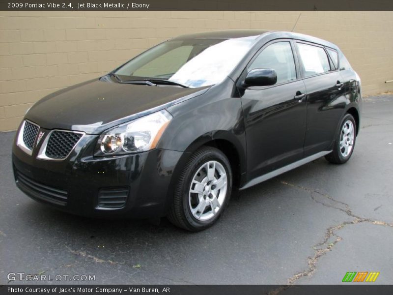 Jet Black Metallic / Ebony 2009 Pontiac Vibe 2.4