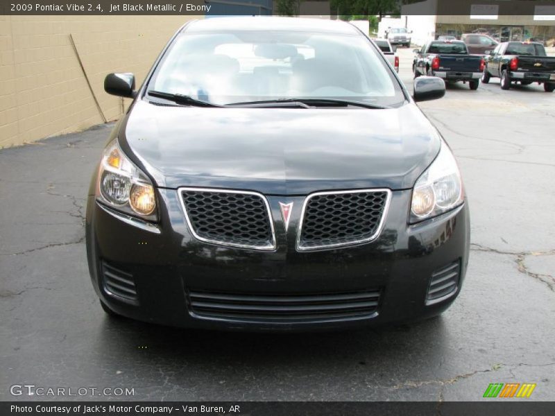 Jet Black Metallic / Ebony 2009 Pontiac Vibe 2.4