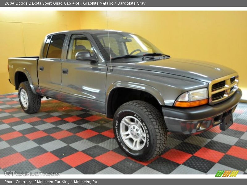 Graphite Metallic / Dark Slate Gray 2004 Dodge Dakota Sport Quad Cab 4x4