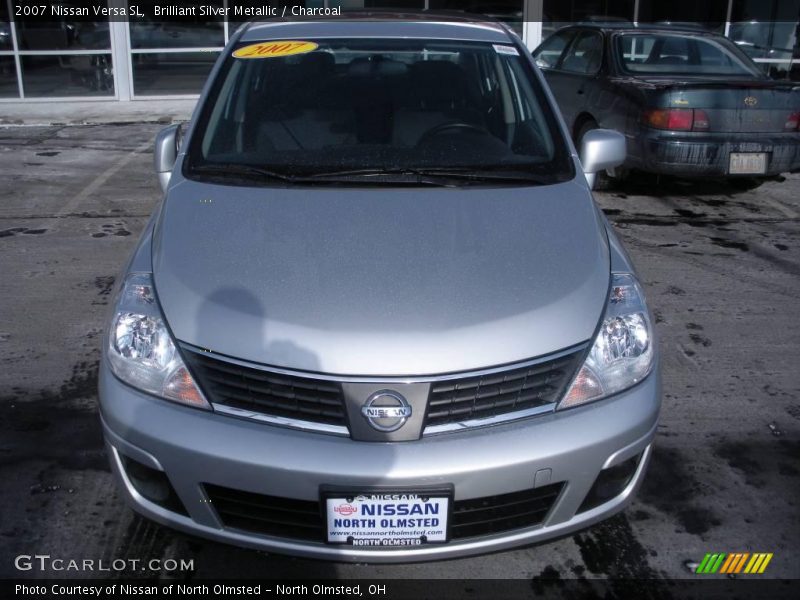 Brilliant Silver Metallic / Charcoal 2007 Nissan Versa SL