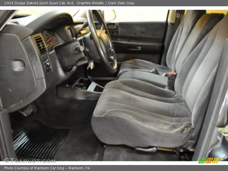 Graphite Metallic / Dark Slate Gray 2004 Dodge Dakota Sport Quad Cab 4x4