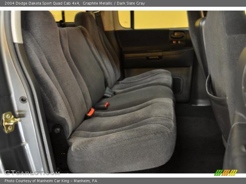 Graphite Metallic / Dark Slate Gray 2004 Dodge Dakota Sport Quad Cab 4x4