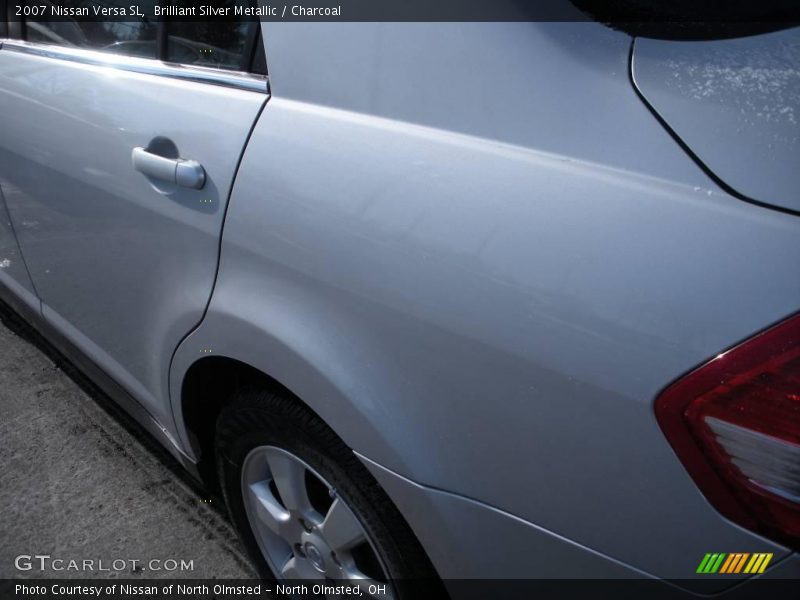 Brilliant Silver Metallic / Charcoal 2007 Nissan Versa SL