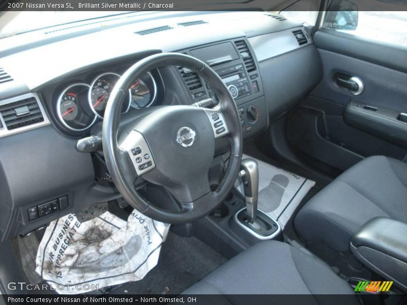 Brilliant Silver Metallic / Charcoal 2007 Nissan Versa SL