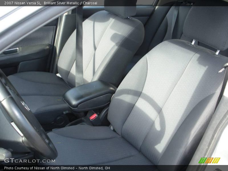 Brilliant Silver Metallic / Charcoal 2007 Nissan Versa SL