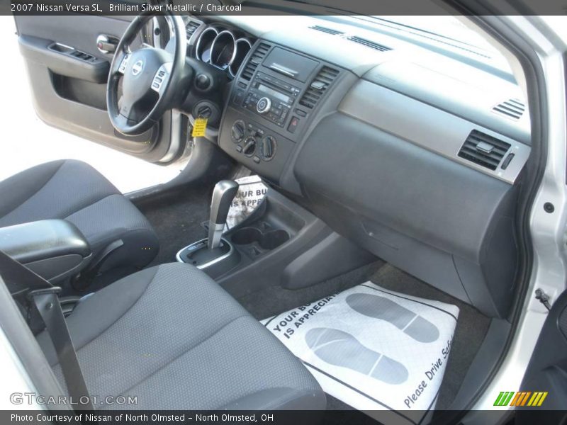Brilliant Silver Metallic / Charcoal 2007 Nissan Versa SL