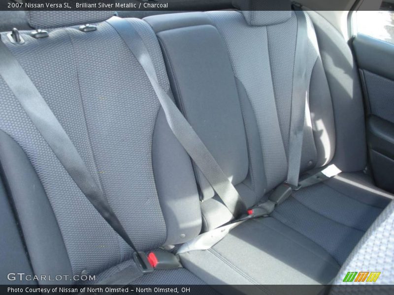 Brilliant Silver Metallic / Charcoal 2007 Nissan Versa SL