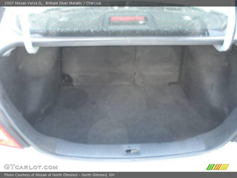 Brilliant Silver Metallic / Charcoal 2007 Nissan Versa SL