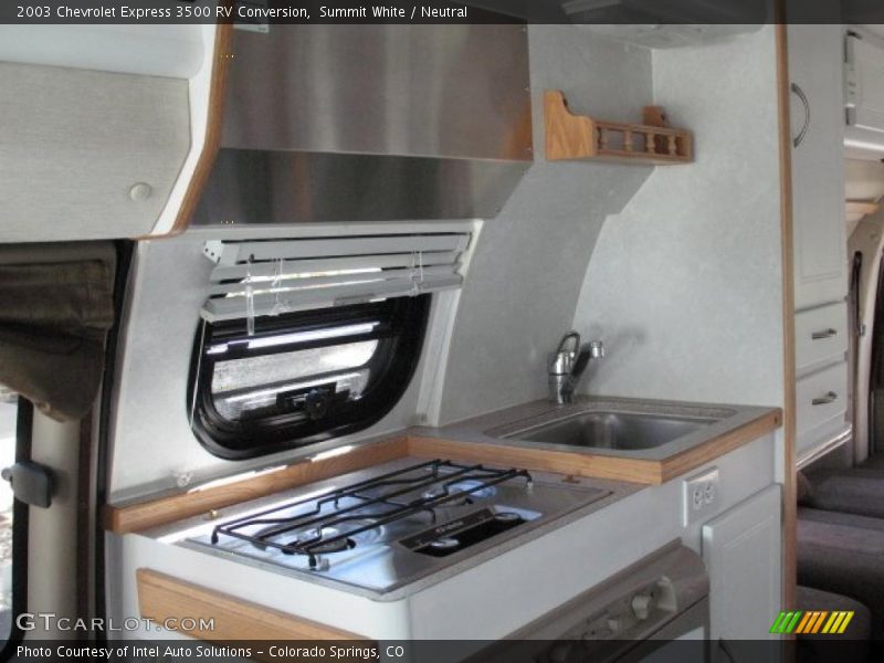 Summit White / Neutral 2003 Chevrolet Express 3500 RV Conversion