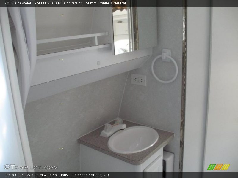 Summit White / Neutral 2003 Chevrolet Express 3500 RV Conversion