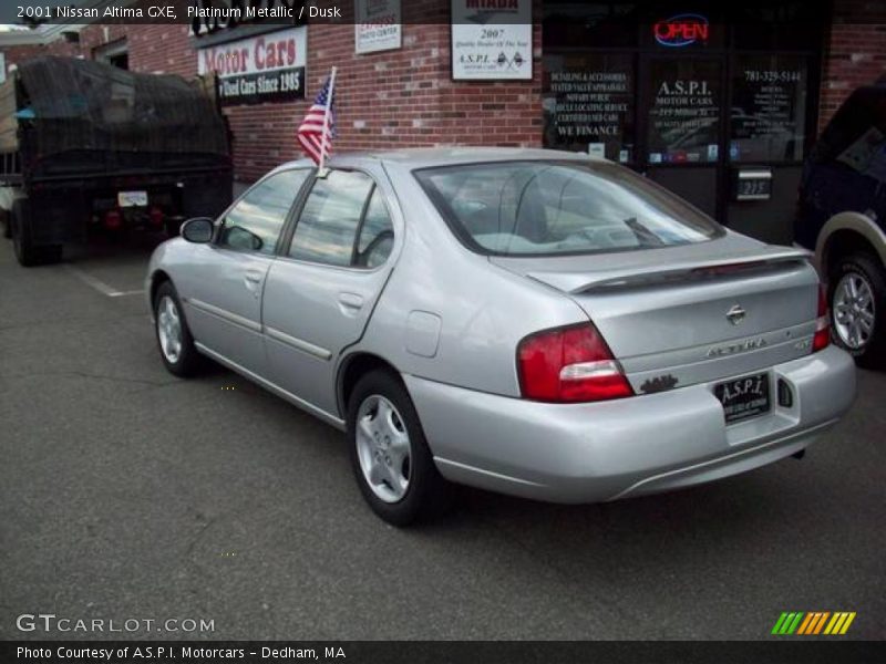 Platinum Metallic / Dusk 2001 Nissan Altima GXE