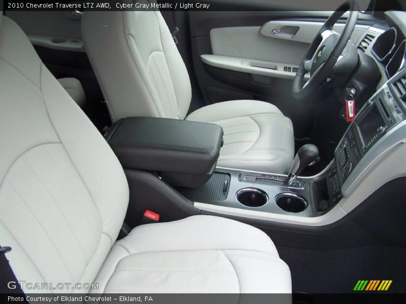Cyber Gray Metallic / Light Gray 2010 Chevrolet Traverse LTZ AWD
