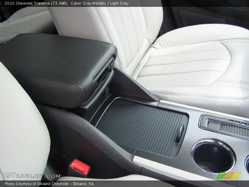 Cyber Gray Metallic / Light Gray 2010 Chevrolet Traverse LTZ AWD