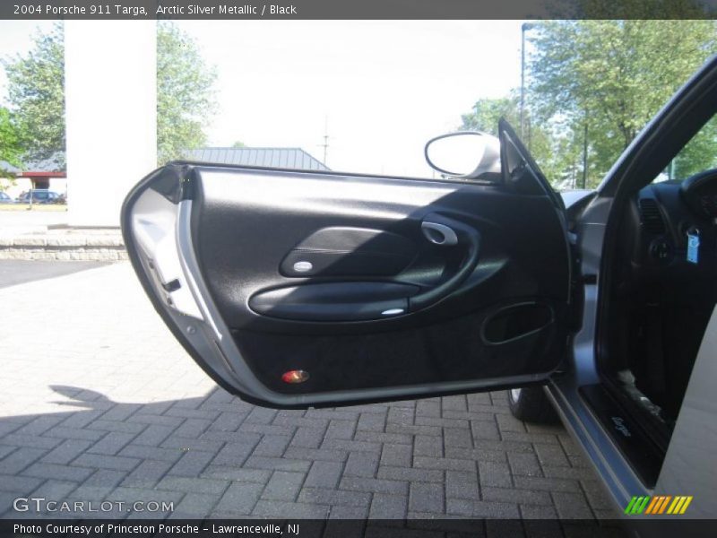 Arctic Silver Metallic / Black 2004 Porsche 911 Targa