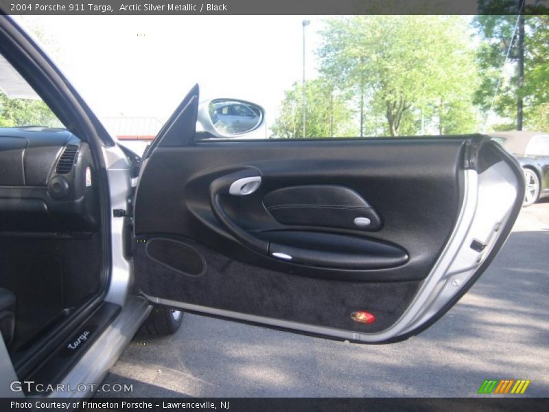 Arctic Silver Metallic / Black 2004 Porsche 911 Targa