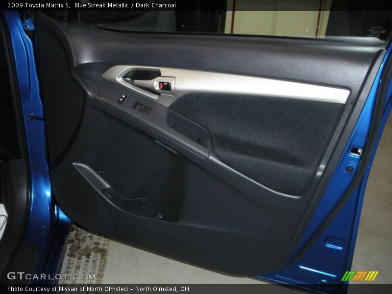 Blue Streak Metallic / Dark Charcoal 2009 Toyota Matrix S