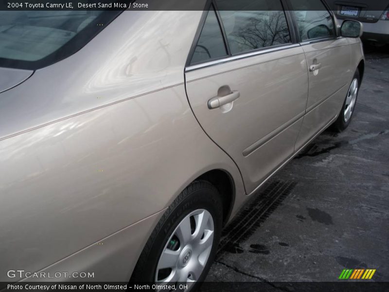 Desert Sand Mica / Stone 2004 Toyota Camry LE