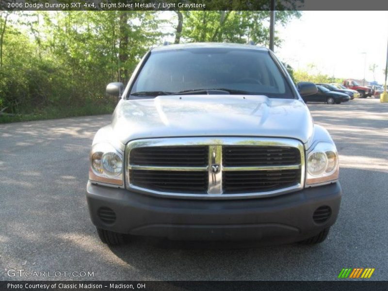 Bright Silver Metallic / Light Graystone 2006 Dodge Durango SXT 4x4