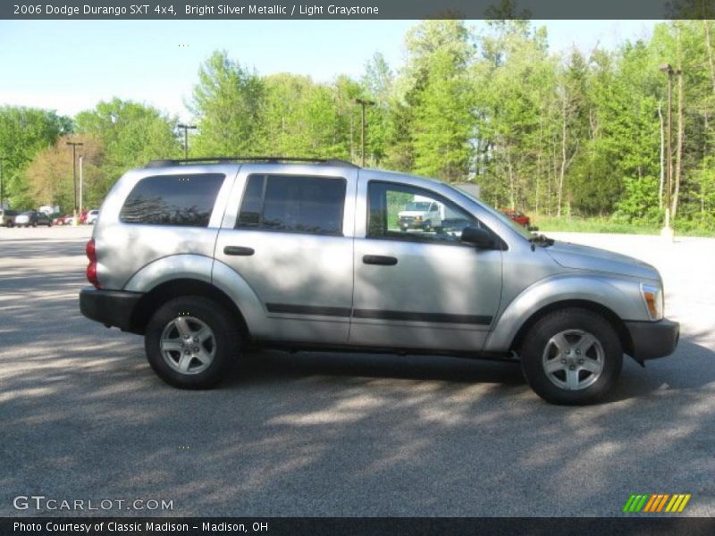 Bright Silver Metallic / Light Graystone 2006 Dodge Durango SXT 4x4