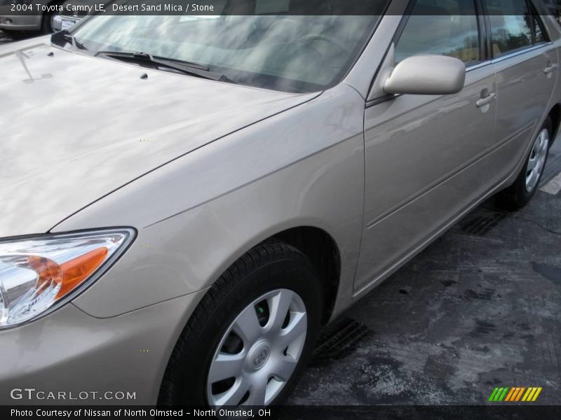 Desert Sand Mica / Stone 2004 Toyota Camry LE