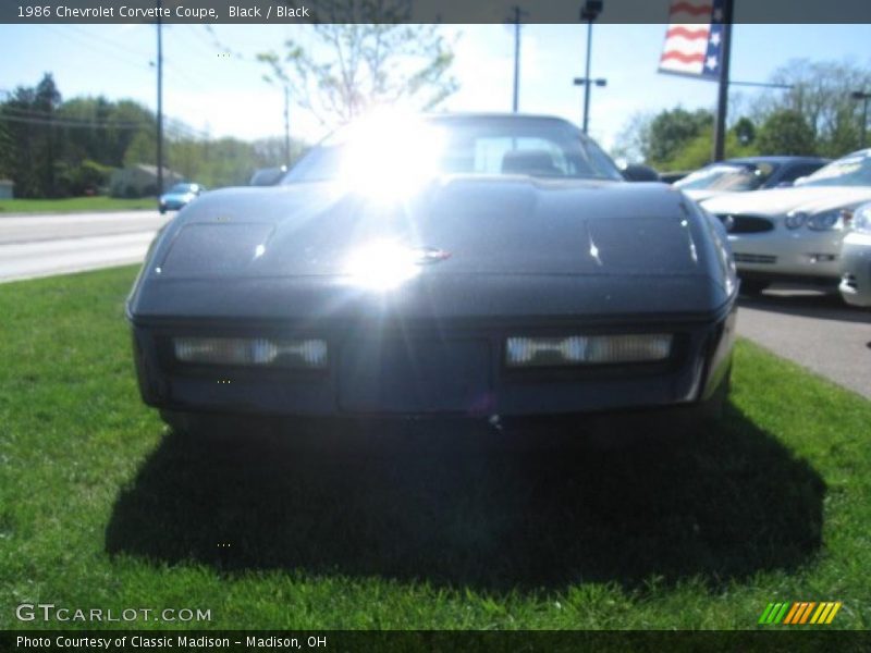 Black / Black 1986 Chevrolet Corvette Coupe