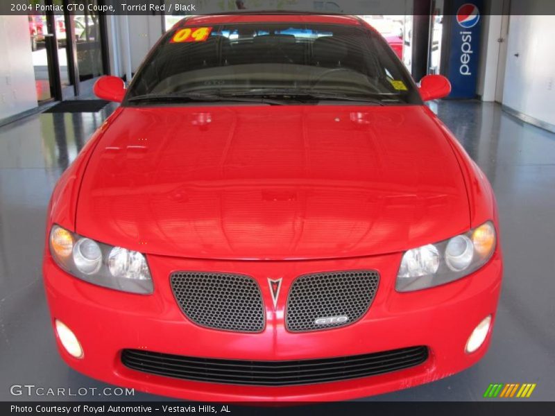 Torrid Red / Black 2004 Pontiac GTO Coupe