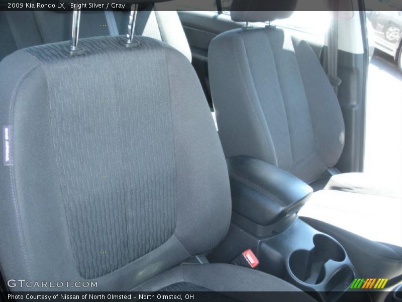 Bright Silver / Gray 2009 Kia Rondo LX