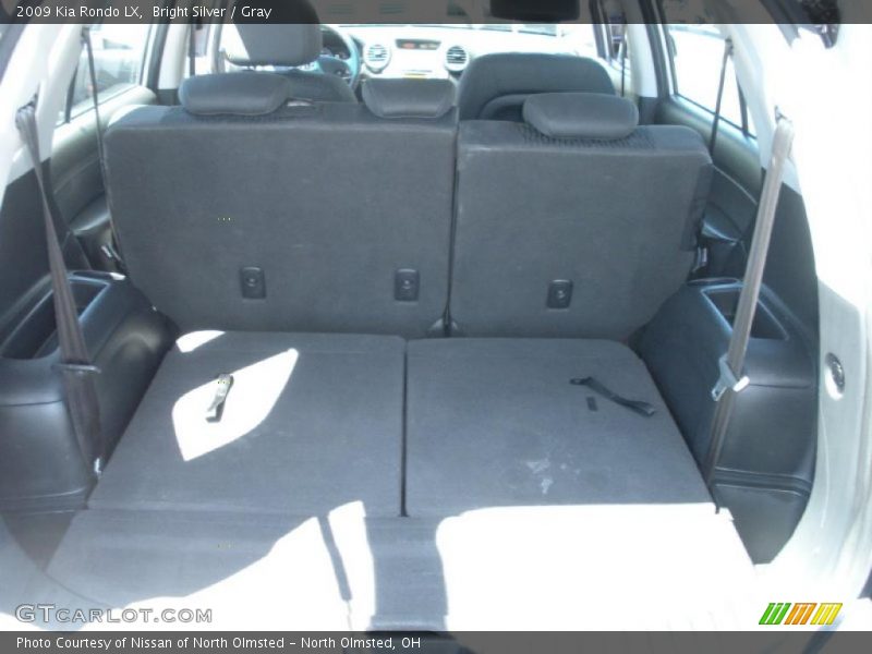 Bright Silver / Gray 2009 Kia Rondo LX