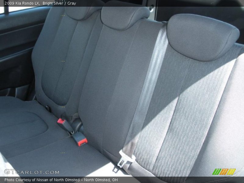 Bright Silver / Gray 2009 Kia Rondo LX