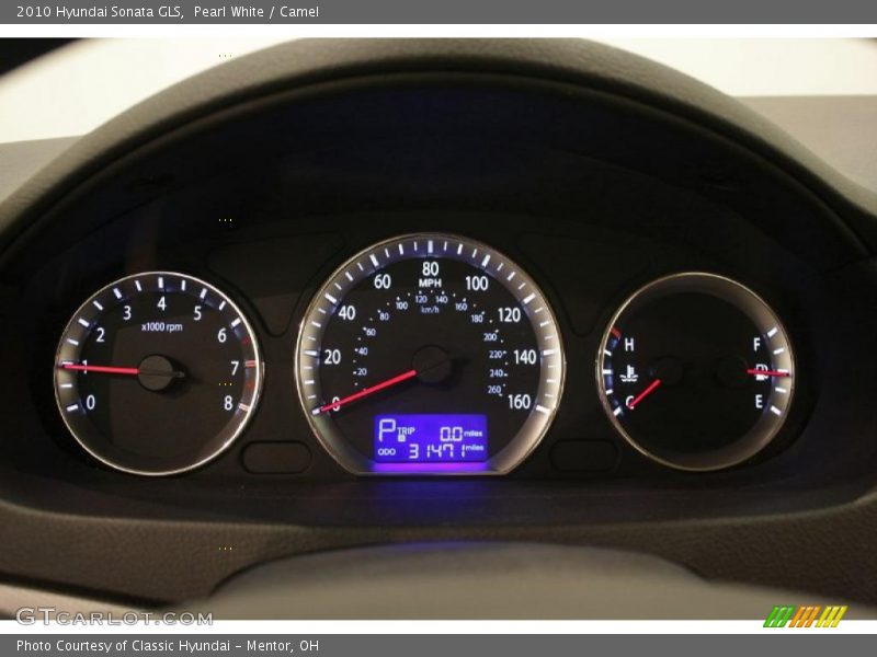 Pearl White / Camel 2010 Hyundai Sonata GLS