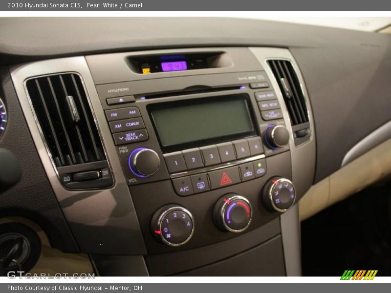 Pearl White / Camel 2010 Hyundai Sonata GLS