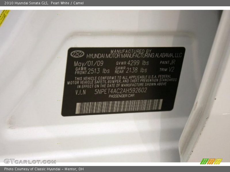 Pearl White / Camel 2010 Hyundai Sonata GLS