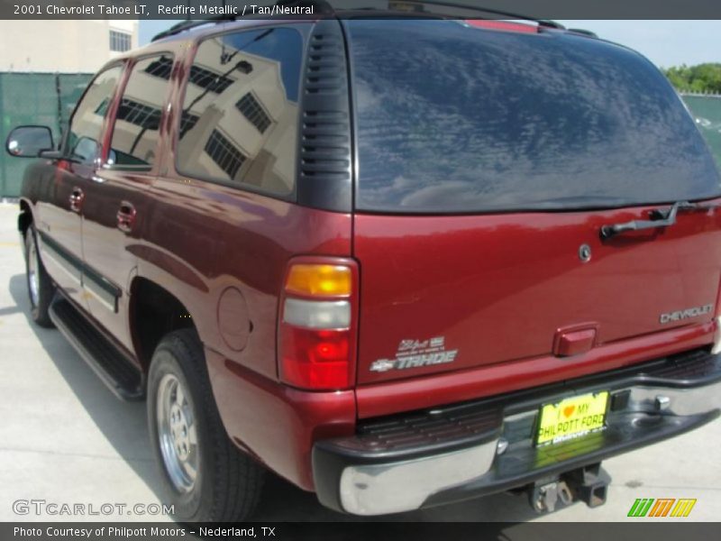 Redfire Metallic / Tan/Neutral 2001 Chevrolet Tahoe LT