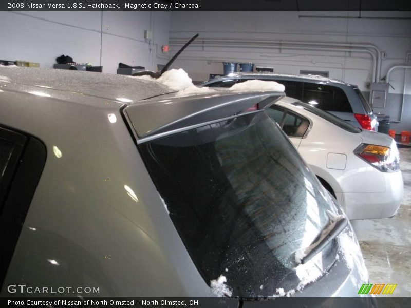 Magnetic Gray / Charcoal 2008 Nissan Versa 1.8 SL Hatchback