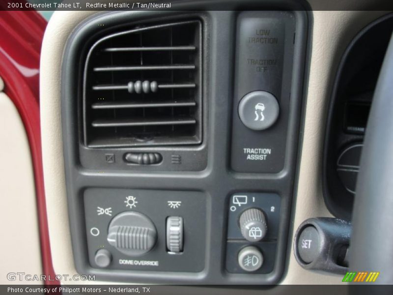 Redfire Metallic / Tan/Neutral 2001 Chevrolet Tahoe LT
