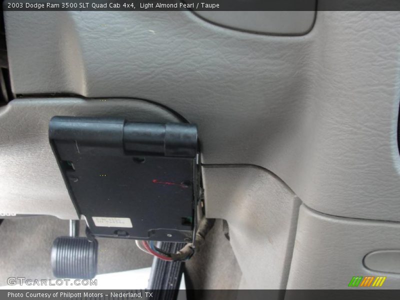 Light Almond Pearl / Taupe 2003 Dodge Ram 3500 SLT Quad Cab 4x4
