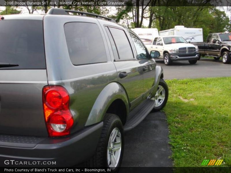 Mineral Gray Metallic / Light Graystone 2006 Dodge Durango SXT 4x4