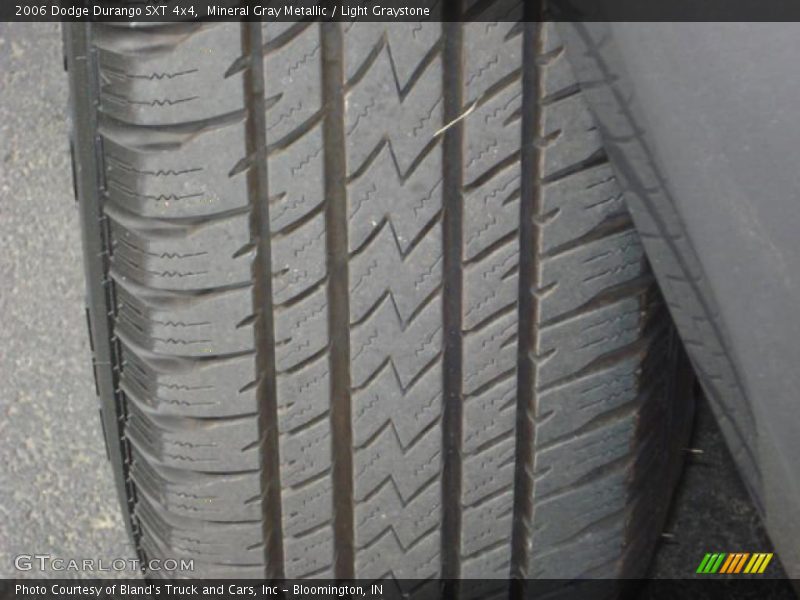 Mineral Gray Metallic / Light Graystone 2006 Dodge Durango SXT 4x4