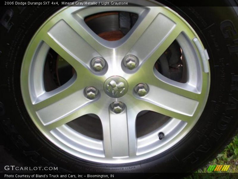 Mineral Gray Metallic / Light Graystone 2006 Dodge Durango SXT 4x4
