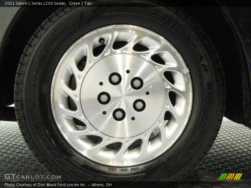 Green / Tan 2001 Saturn L Series L200 Sedan
