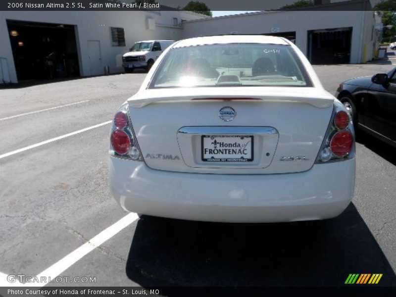 Satin White Pearl / Blond 2006 Nissan Altima 2.5 SL