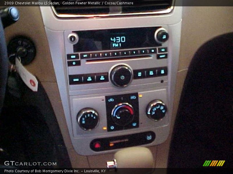 Golden Pewter Metallic / Cocoa/Cashmere 2009 Chevrolet Malibu LS Sedan