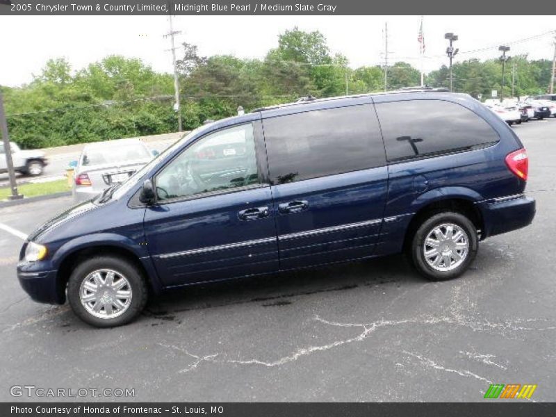 Midnight Blue Pearl / Medium Slate Gray 2005 Chrysler Town & Country Limited