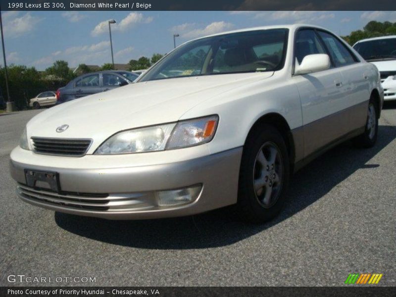 Diamond White Pearl / Beige 1998 Lexus ES 300