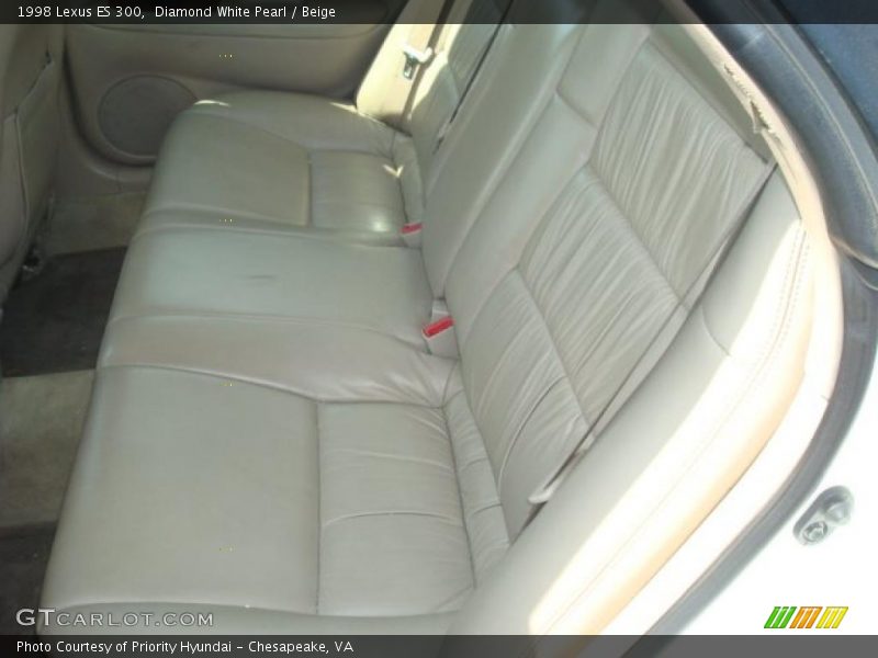 Diamond White Pearl / Beige 1998 Lexus ES 300